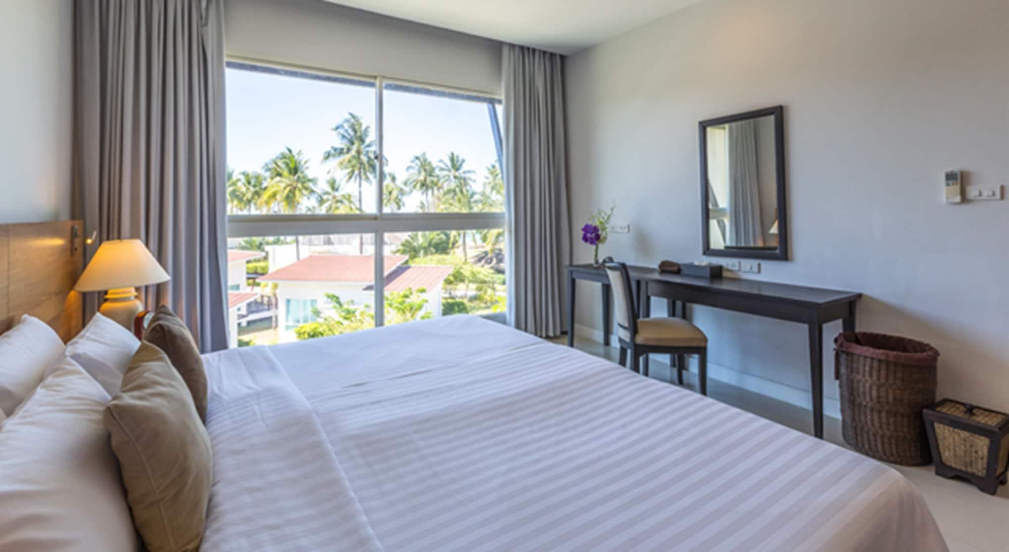 Kantary Beach Hotel Villas & Suites Khao Lak Esterno foto