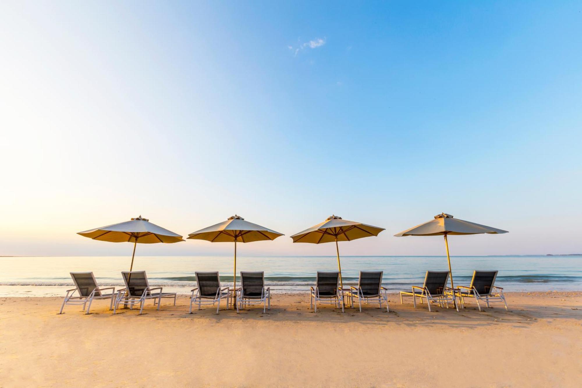 Kantary Beach Hotel Villas & Suites Khao Lak Esterno foto