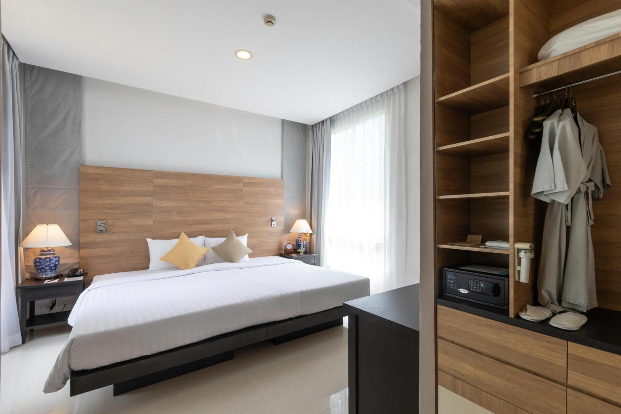 Kantary Beach Hotel Villas & Suites Khao Lak Esterno foto