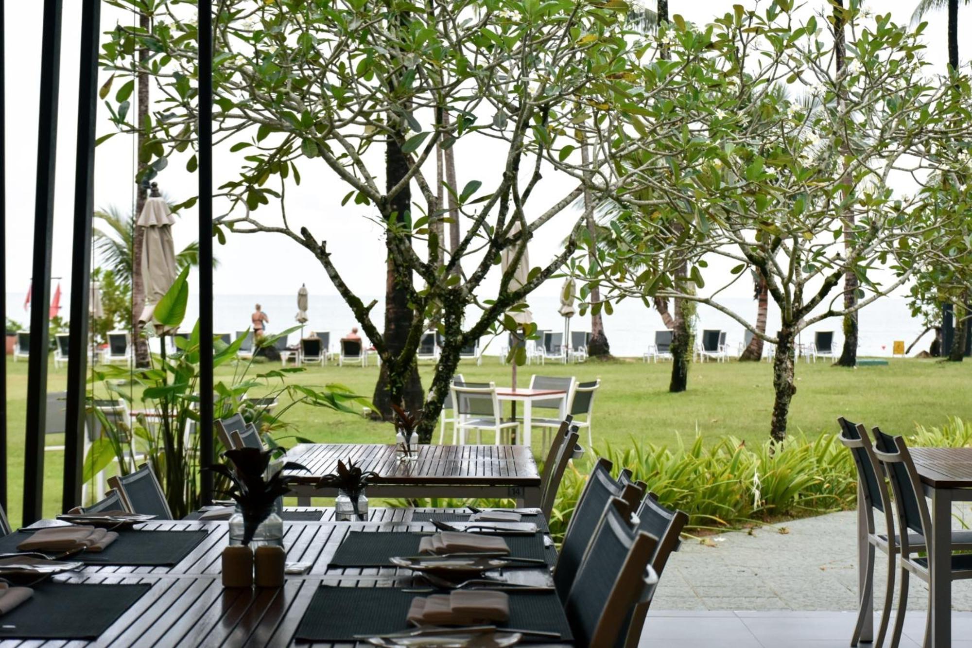 Kantary Beach Hotel Villas & Suites Khao Lak Esterno foto
