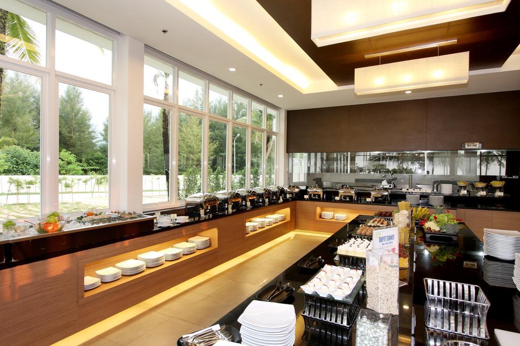 Kantary Beach Hotel Villas & Suites Khao Lak Esterno foto